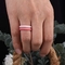 薄い編みこみの積み重ね可能なスポーツの黒リング女性のための低刺激性のシリコーンの結婚指輪
